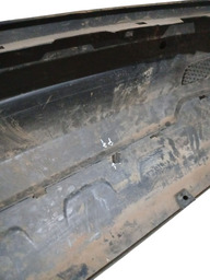 PARACHOQUE TRASEIRO RENEGADE 2015 A 2021 ORIGINAL DETALHE