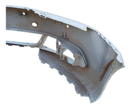 PARACHOQUE DIANTEIRO JETTA 2012 A 2014 DETALHE