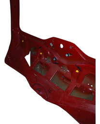 TAMPA DO PORTA MALAS FIESTA HATCH 2005 DETALHE