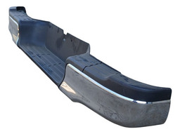 PARACHOQUE TRASEIRO HILUX SRX 2016 A 2023 PARALELO