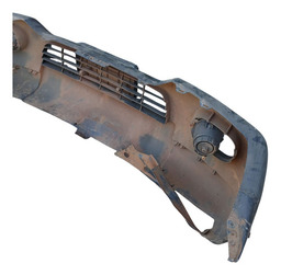 PARACHOQUE DIANTEIRO PAJERO SPORT 1998 A 2003 DETALHE