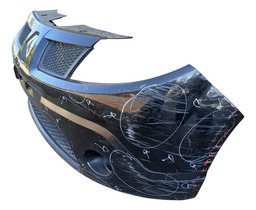 PARACHOQUE DIANTEIRO SANDERO 2008 ATÉ 2011 DETALHE