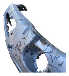 PARACHOQUE DIANTEIRO PAJERO FULL 2008 A 2011 DETALHE