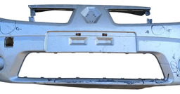 PARACHOQUE DIANTEIRO SANDERO 2008 Á 2011 DETALHE