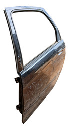 PORTA TRASEIRA ESQUERDA XSARA PICASSO 2000 A 2012 DETALHE