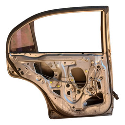 PORTA TRASEIRA ESQUERDA CIVIC 2002 À 2006 DETALHE