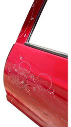 PORTA TRASEIRA ESQUERDA CELTA 2001 Á 2015 DETALHE