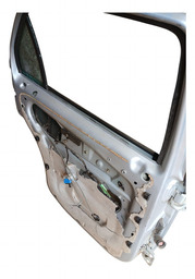 PORTA TRASEIRA ESQUERDA MAREA ELX 1997 A 2002 DETALHE