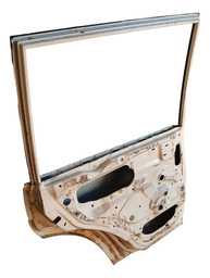 PORTA TRASEIRA ESQUERDA PAJERO TR4 2010 À 2015 DETALHE