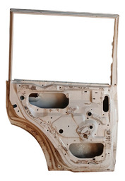 PORTA TRASEIRA ESQUERDA PAJERO TR4 2010 À 2015 DETALHE