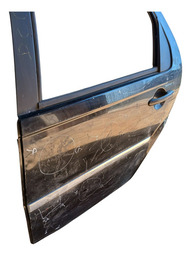 PORTA TRASEIRA ESQUERDA PALIO/SIENA G4 2008 A 2012 DETALHE