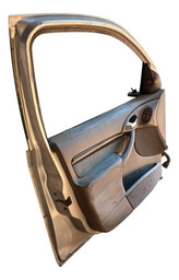 PORTA DIANTEIRA ESQUERDA FOCUS 2004 A 2008