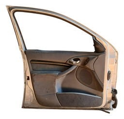 PORTA DIANTEIRA ESQUERDA FOCUS 2004 A 2008