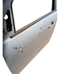 PORTA DIANTEIRA ESQUERDA GRAND SIENA 2012 A 2018