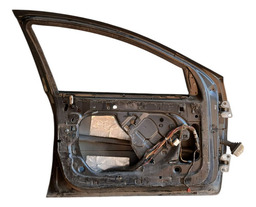 PORTA DIANTEIRA ESQUERDA CHRYSLER 300M 2000 DETALHE