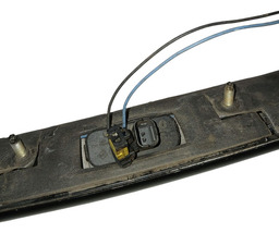 MOLDURA FRISO LUZ PLACA MEGANE 2007 A 2013 ORIGINAL