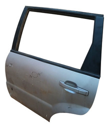 PORTA TRASEIRA ESQUERDA SSANGYONG REXTON 2008 2009 DETALHE