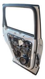 PORTA TRASEIRA ESQUERDA PORSCHE CAYENNE 2016 DETALHE