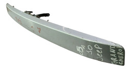 MOLDURA LUZ PLACA TAMPA TRASEIRA GRAND CHEROKEE 2004 A 2011