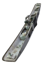 MOLDURA TAMPA TRASEIRA LUZ DE PLACA VERSA 2018