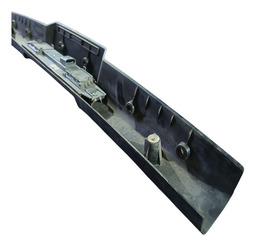 MOLDURA BREAK LIGHT MONTANA 2012 A 2020 DETALHE