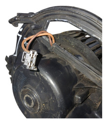 MOTOR VENTILADOR AR FORÇADO GOLF 2014 A 2019 DETALHE