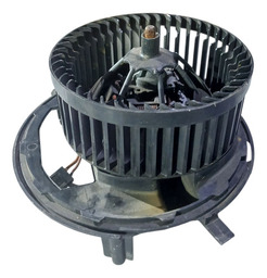 MOTOR VENTILADOR AR FORÇADO GOLF 2014 A 2019 DETALHE