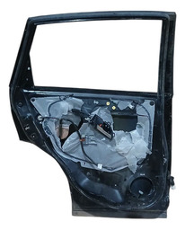 PORTA TRASEIRA ESQUERDA CRV 2010 A 2012 DETALHE