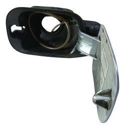 PORTINHOLA TANQUE COMBUSTIVEL JETTA 2009 A 2011 DETALHE