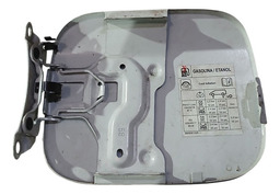 TAMPA PORTINHOLA SANDERO 2015 A 2018 DETALHE