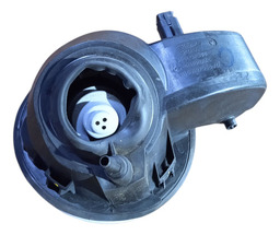 PORTINHOLA TAMPA COMBUSTÍVEL C/TAMPA KA 2014 A 2021 DETALHE