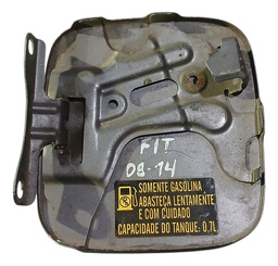 PORTINHOLA TAMPA COMBUSTÍVEL FIT 1.5 2009 A 2014 DETALHE