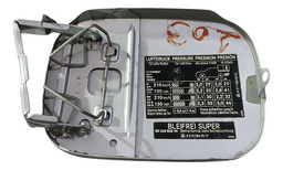 PORTINHOLA TAMPA TANQUE MERCEDES C280 C180 1994/1995 DETALHE