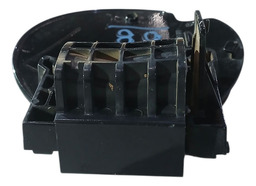 TAMPA PORTINHOLA TANQUE COMBUSTÍVEL 307 2005 A 2012 DETALHE