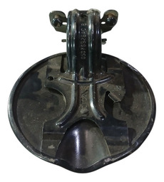 PORTINHOLA DO TANQUE DODGE JOURNEY 2012 DETALHE