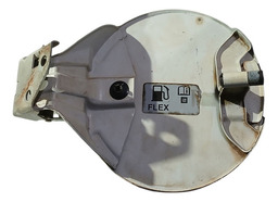 PORTINHOLA TANQUE COMBUSTÍVEL COBALT 2016 A 2022 DETALHE