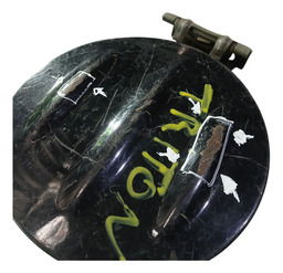 PORTINHOLA TANQUE COMBUSTÍVEL L200 TRITON 2008/2016 DETALHE