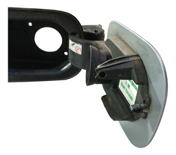 PORTINHOLA TANQUE COMBUSTÍVEL MEGANE 2007 A 2011 DETALHE