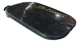 PORTINHOLA TAMPA COMBUSTÍVEL LOGAN 2007 A 2012 DETALHE