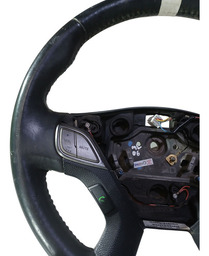 VOLANTE DIREÇÃO COMANDO HB20 2012 A 2019 DETALHE