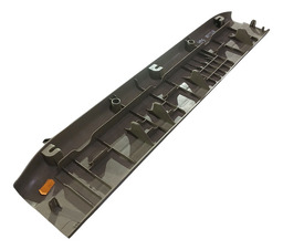 SOLEIRA PORTA DIANTEIRA LADO ESQUERDO HILUX SW4 2005 A 2025