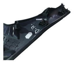 ACABAMENTO INTERNO DIREITO C4 PICASSO 2009 A 2014 DETALHE