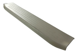 SOLEIRA PORTA DIANTEIRA LADO DIREITO HILUX SW4 2005 A 2015