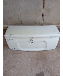 TAMPA DO PORTA MALAS GM CORSA SEDAN 96/04