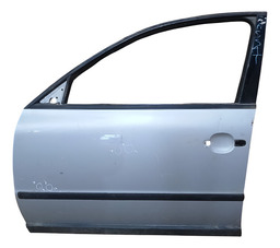 PORTA DIANTEIRA ESQUERDA PASSAT ALEMÃO 1997 A 2004