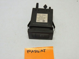 Botão Interruptor Desembaraçador Vw Alemão 1999 A 20053b0 95