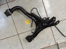  Balança Superior Traseira Lado Direito Discovery 3/4 Usado