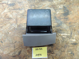 Moldura Cinzeiro Porta Treco Mitsubishi L200 Triton 2012 Mn1