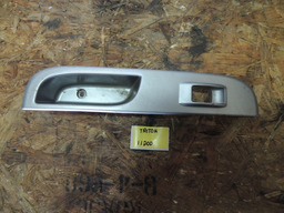 Moldura Botão Eletrica Traseira L/d L200 Triton 2010 Mn12395