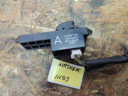 Botão Vidro Eletrico Traseiro Airtrek L/d Mr587791